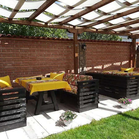 Къща за гости Къща за гости Рожен Рест Лясково