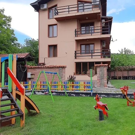 Къща за гости Рожен Рест Лясково